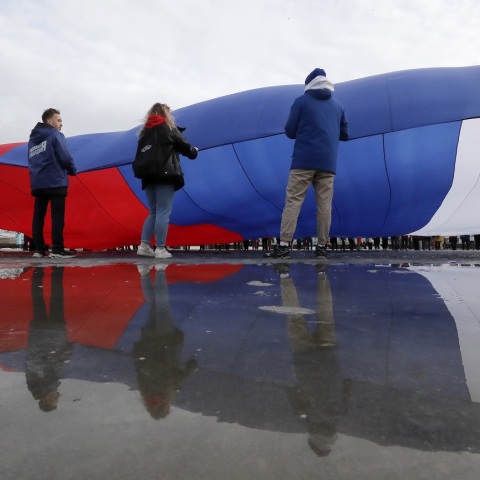 Ρωσία: Στρατιωτικό ελικόπτερο συνετρίβη στη χερσόνησο της Κριμαίας - Νεκροί οι δύο πιλότοι - Το υπουργείο Άμυνας αποδίδει το δυστύχημα σε μηχανική βλάβη.