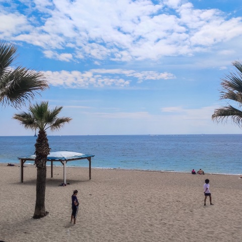 Ο καιρός το Σάββατο, 13 Μαΐου: Άνοδος της θερμοκρασίας και βελτιωμένες συνθήκες - Η αναλυτική πρόγνωση της Εθνικής Μετεωρολογικής Υπηρεσίας για όλη την Ελλάδα.