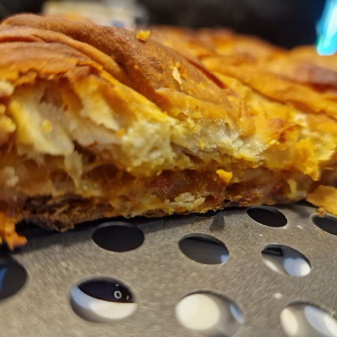 Η Cocona της Μηλιώνη στο Κολωνάκι είναι η μόνη που ψήνει παραδοσιακό γκιοζλεμέ με μια τόση δα φρέσκια αύρα κολωνακιώτικης μοντερνιτέ.