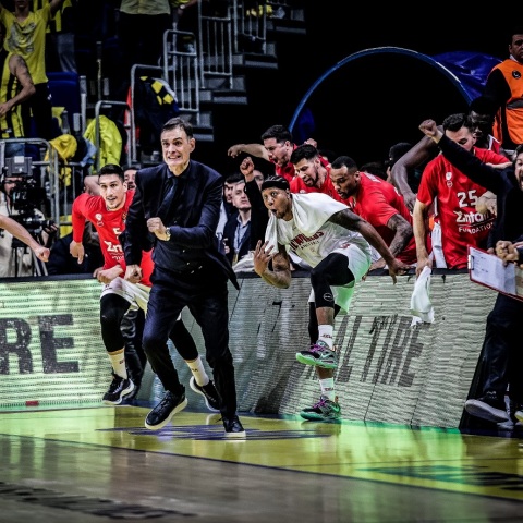 Euroleague: Τα φετινά play off, ο ρόλος των προπονητών στο μπάσκετ, η συμμετοχή του Ολυμπιακού στο Final Four στο Κάουνας.