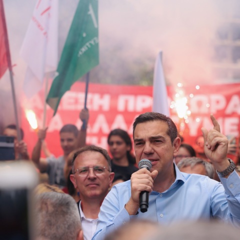 Εκλογές 2023 - Αλέξης Τσίπρας από την Ηγουμενίτσα: Οι νέοι να διαψεύσουν τις προβλέψεις που λένε ότι ο κ. Μητσοτάκης θα έχει άλλη μία τετραετία αλαζονείας.