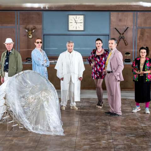 «Don’t look back» από τον Γιάννη Χουβαρδά στην Ελευσίνα