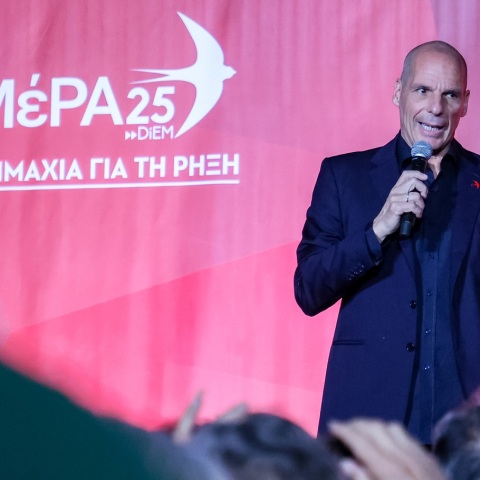 Εκλογές 2023 - Γιάννης Βαρουφάκης για Αλέξη Τσίπρα: Θλίβομαι που έχει πέσει τόσο χαμηλά ένας άνθρωπος με τον οποίο δώσαμε κοινό αγώνα.