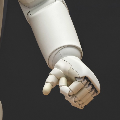 Η τεχνητή νοημοσύνη απειλεί το μέλλον της ανθρωπότητας, σύμφωνα με το 61% των Αμερικανών - Αρνητικά αποτελέσματα προβλέπονται σε δημοσκόπηση.