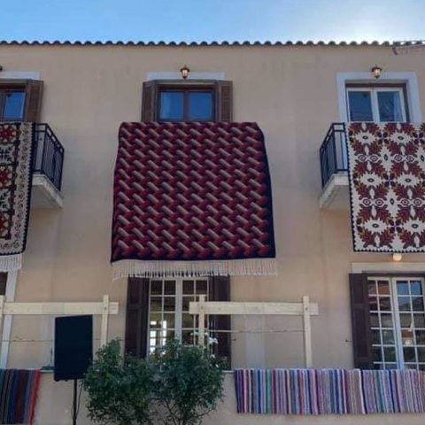 19 δομές κατάρτισης στην υφαντική, κεραμική και ξυλοτεχνία ανοίγουν σε όλη την Ελλάδα, με παράλληλη στήριξη της χειροτεχνικής επιχειρηματικότητας.