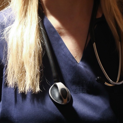 Γιώργος Κατρούγκαλος: Απάντηση υγειονομικών στις δηλώσεις του - Υπουργείο Εργασίας: Τριπλάσιες ασφαλιστικές εισφορές θα σήμαινε η επιστροφή του νόμου.