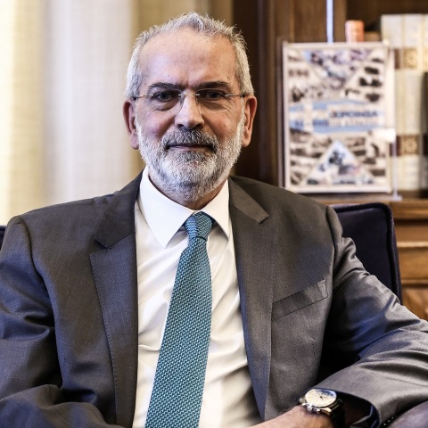 Ιωάννης Σαρμάς: Ποιος είναι ο πρόεδρος του Ελεγκτικού Συνεδρίου που αναλαμβάνει καθήκοντα υπηρεσιακού πρωθυπουργού - Αύριο το μεσημέρι η ορκωμοσία του. 