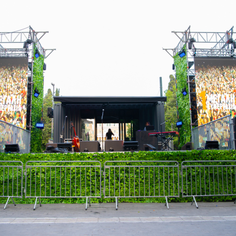 Το Release Athens επιστρέφει: Ένας μοναδικός μουσικός χώρος στο Σύνταγμα έως τις 3 Ιουνίου με live καλλιτέχνες και DJ sets από τους παραγωγούς του Athens Voice 102.5