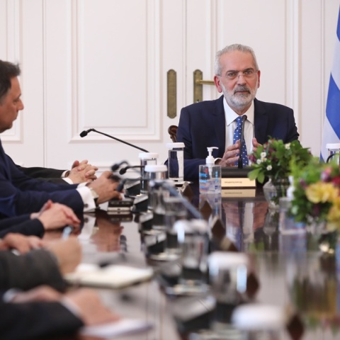 Υπουργικό Συμβούλιο υπό τον υπηρεσιακό πρωθυπουργό Ιωάννη Σαρμά