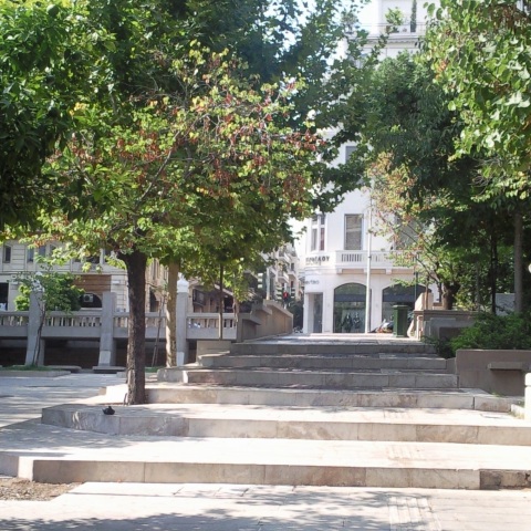 Δήμος Αθηναίων: Επτά αρχιτεκτονικοί διαγωνισμοί για τις νέες πλατείες Κολωνακίου, Εξαρχείων και Κυψέλης και τέσσερις ακόμη νέους σταθμούς του Μετρό.