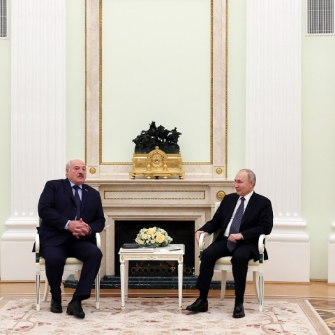 Λευκορωσία-Ρωσία: Ο πρόεδρος Λουκασένκο λέει πως υπάρχουν «πυρηνικά όπλα για όλους» - Κάλεσμα συνεργασίας από τον πιο σταθερό σύμμαχο του Πούτιν.