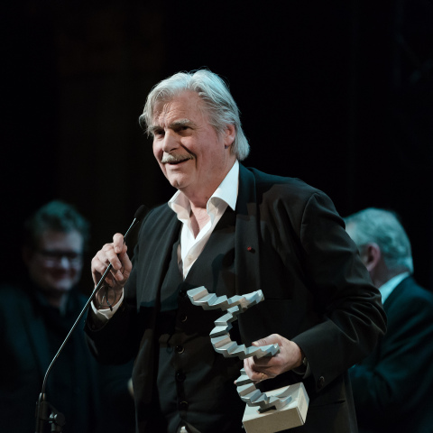 Πέθανε σε ηλικία 76 ετών ο ηθοποιός Πέτερ Σιμόνισεκ