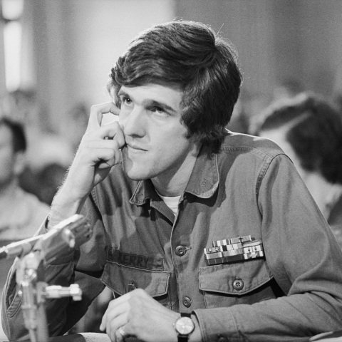 Οι πέντε πολιτικές καμπάνιες που έμειναν στην ιστορία για τις αρνητικές εντυπώσεις και την έντονη κριτική που προκάλεσαν.