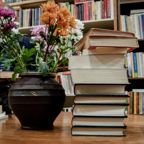 Κρατικά Βραβεία Λογοτεχνίας 2022: Ανακοινώθηκαν από το υπουργείο Πολιτισμού - Στη Μαρία Λαϊνά το Μεγάλο Βραβείο Γραμμάτων - Αναλυτικά οι διακρίσεις.