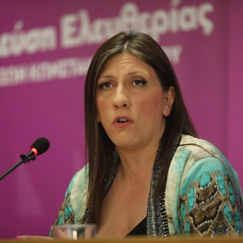 Η επικεφαλής της «Πλεύσης Ελευθερίας», Ζωή Κωνσταντοπούλου