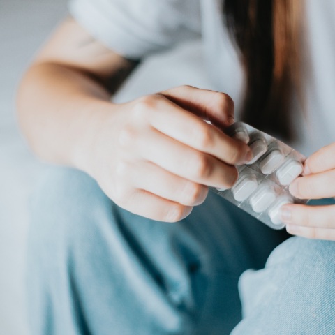 Διπλή ταυτόχρονη απόπειρα αυτοκτονίας σε Αγία Παρασκευή και Ψυχικό - Ένα αγόρι και η φίλη του έλαβαν ποσότητες χαπιών - Σώθηκαν την τελευταία στιγμή.