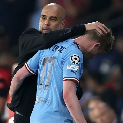 Ο Κέβιν Ντε Μπρόινε ήταν ο μεγάλος άτυχος του τελικού του Champiosn League καθώς αποχώρησε τραυματίας. Μάλιστα, αποκάλυψε το διάστημα που παλεύει με τον συγκριμένο τραυματισμό.