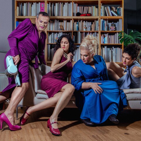 Οι Σφήκες από το Εθνικό Θέατρο και τη Λένα Κιτσοπούλου