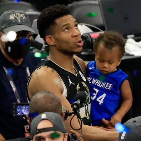 Γιάννης Αντετοκούνμπο