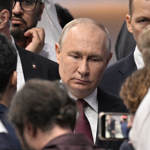 Ρωσία - Ουκρανία: Ο Πούτιν χαρακτήρισε τον πρόεδρο Ζελένσκι «ντροπή για τον εβραϊκό λαό» - Οι χωρίς αποδείξεις ισχυρισμοί του στην Αγία Πετρούπολη.