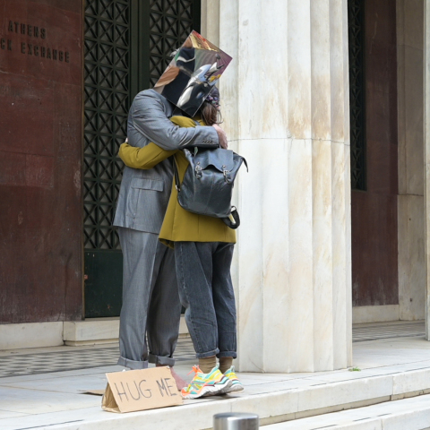 Από την περφόρμανς του Ευάγγελου Παπαδάκη, "Embrassing otherness"