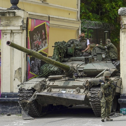 Ρωσία - ανταρσία Wagner: Αμνηστία θα δοθεί στους μισθοφόρους της ομάδας του Γεβγκένι Πριγκόζιν που θα καταθέσουν τα όπλα, δηλώνει βουλευτής.