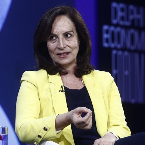 Η Άννα Διαμαντοπούλουνδεσης.