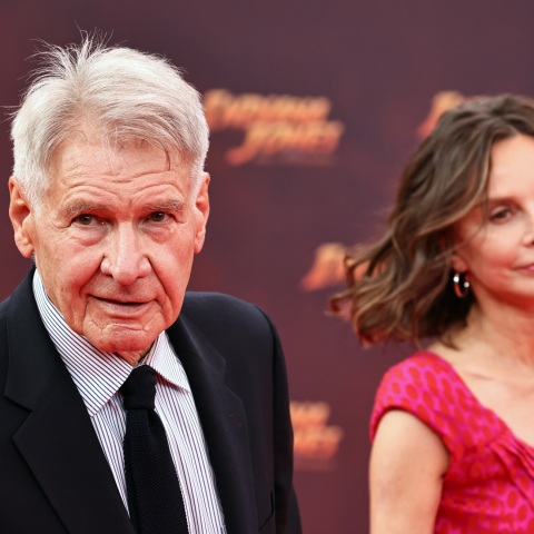 Ο Χάρισον Φορντ και η σύζυγός του, Καλίστα Φλόκχαρτ