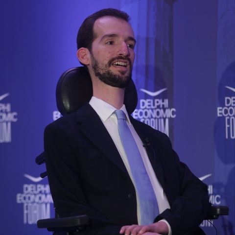 Στέλιος Κυμπουρόπουλος: Βραβεύτηκε ο ευρωβουλευτής της ΝΔ - Για την πολιτική ενασχόληση και τα επιτεύγματα στον τομέα της Υγείας.