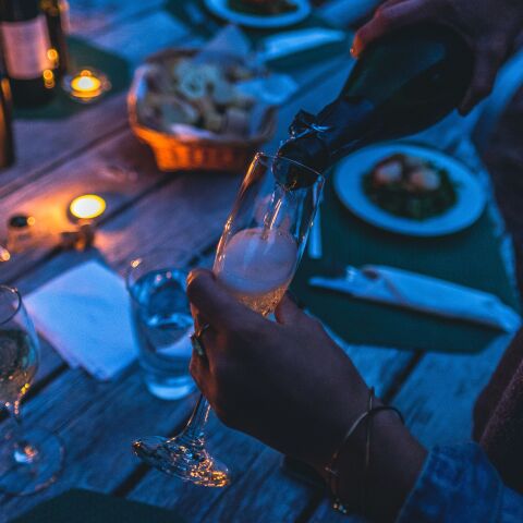 5 ωραία κρασιά για να χαρείς την πανσέληνο