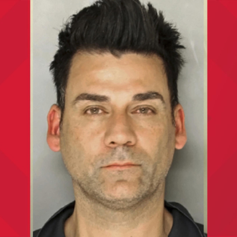 Ρέιμοντ Ρόου: Ο ασύλληπτος για χρόνια βιαστής και δολοφόνος