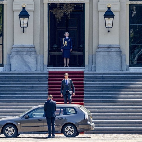 Ολλανδία: Συνάντηση του πρωθυπουργού Ρούτε με τον βασιλιά της χώρας για τη συγκρότηση υπηρεσιακής κυβέρνησης μετά την κατάρρευση του συνασπισμού.