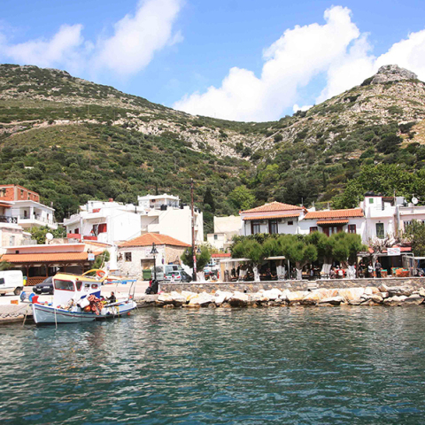 Φούρνοι: Οδηγός για αξιοθέατα, παραλίες και φαγητό