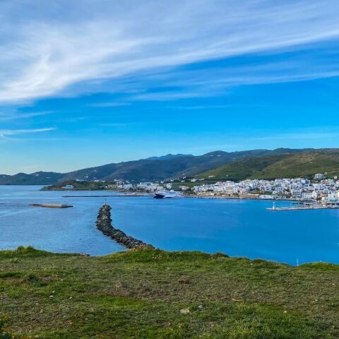 Τήνος: Οδηγός για αξιοθέατα, παραλίες, φαγητό και διασκέδαση