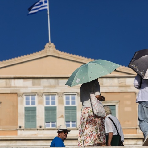 Επικαιροποιημένο δελτίο της ΕΜΥ για τον καύσωνα «Κλέων»