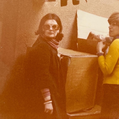 Πέθανε η Λίνα Κυριαζάκου, ιδιοκτήτρια της Utopia του Κολωνακίου ένα από τα πρώτα καταστήματα που μίλησε στην καλαισθησία των Αθηναίων. 