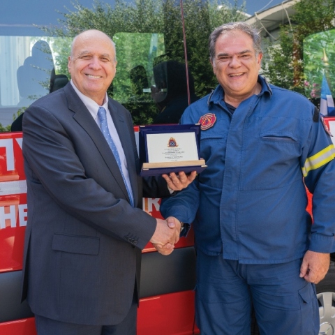 Ένα υπερσύγχρονο όχημα για την Πυροσβεστική από την Boehringer Ingelheim Ελλάς