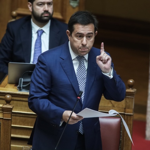 Ο νέος ΥΠΡΟΠΟ, Νότης Μηταράκης