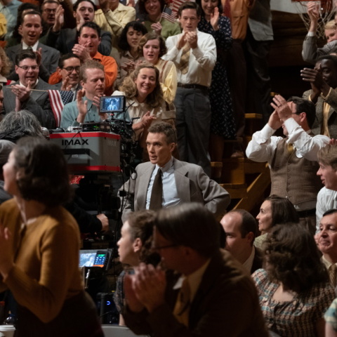 Oppenheimer: Ο Κρίστοφερ Νόλαν μπαίνει στο μυαλό του εκκεντρικού επιστήμονα.