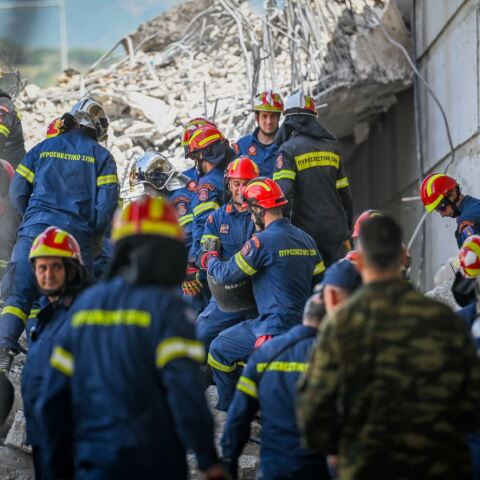 Κατάρρευση γέφυρας στην Πάτρα