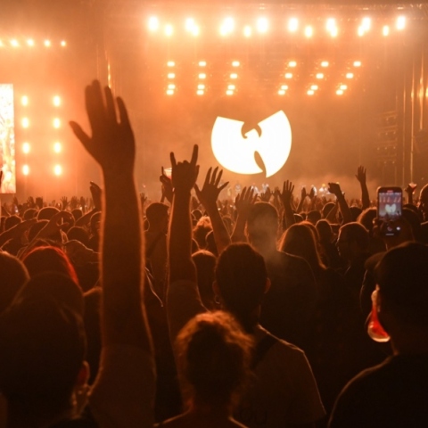 Wu-Tang από το VIP μπαλκόνι του opaponline.gr