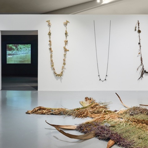 Chiara Camoni, Senza Titolo (una Tenda), 2019