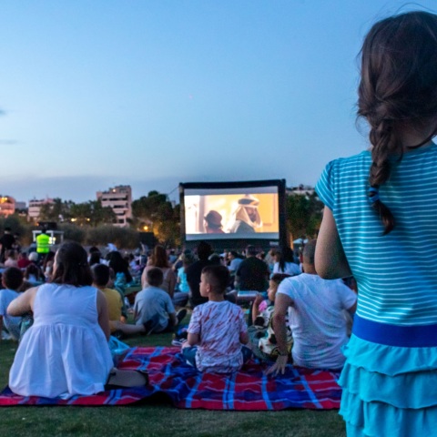 Park your Cinema: Συνεχίζεται τον Αύγουστο και τον Σεπτέμβριο η ενότητα υπαίθριων κινηματογραφικών προβολών του ΚΠΙΣΝ - Το πρόγραμμα αναλυτικά.