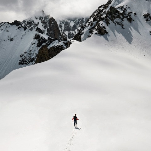 Ελβετία: Έξι ορειβάτες σκοτώθηκαν στις Άλπεις, σε διάστημα λίγων ημερών - Τραγική κατάληξη στις απόπειρες αναρρίχησης των εντυπωσιακών βουνοκορφών.