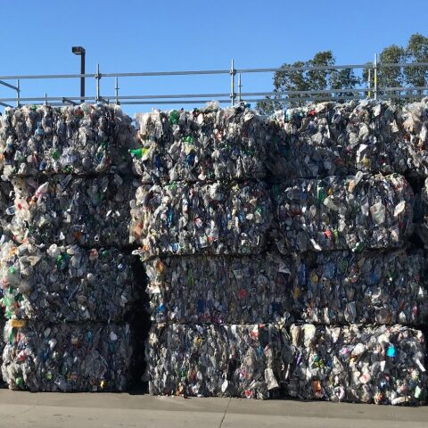 Πόλεις των ΗΠΑ «εκτρέπουν» απόβλητα στο Μεξικό για ανακύκλωση