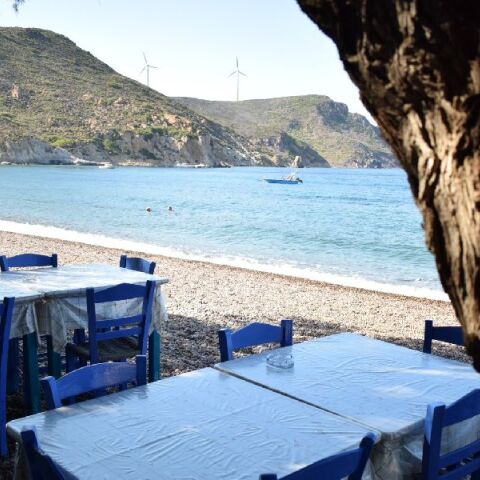 8 στέκια με υπέροχο φαγητό στην Πάτμο 