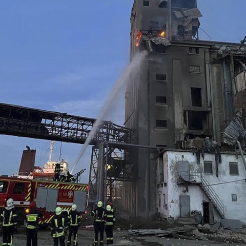 Ουκρανία: Σε «περιοχή πολεμικού κινδύνου» βρίσκονται έξι ρωσικά λιμάνια στη Μαύρη Θάλασσα - Ναυτικό drone έπληξε τάνκερ νωρίτερα σήμερα. 