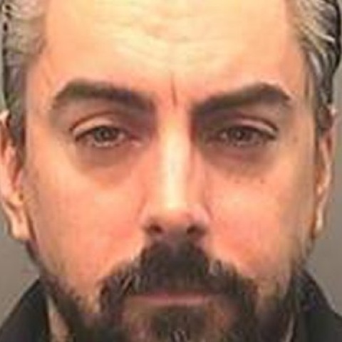 Ίαν Γουάτκινς: Ο πρώην τραγουδιστής των Lostprophets που καταδικάστηκε το 2013 για σεξουαλική κακοποίηση παιδιών μαχαιρώθηκε στη φυλακή - Είχε κρατηθεί όμηρος.