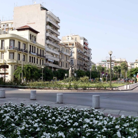 Θεσσαλονίκη: Ένας νεκρός σε καυγά στο κέντρο της πόλης - 27χρονος διανομέας χτύπησε τον 50χρονο, ο οποίος κατέληξε σήμερα.