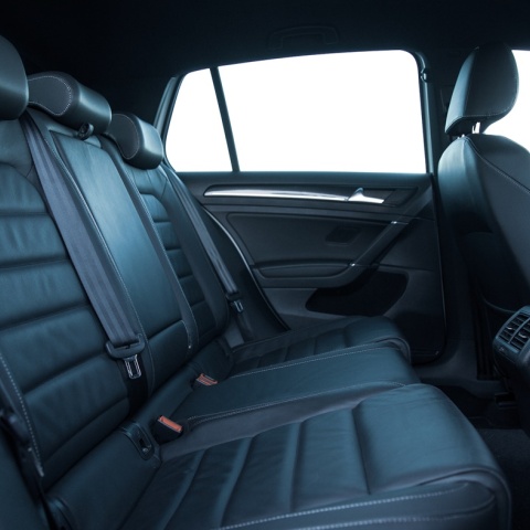 Πίσω θέσεις αυτοκινήτου